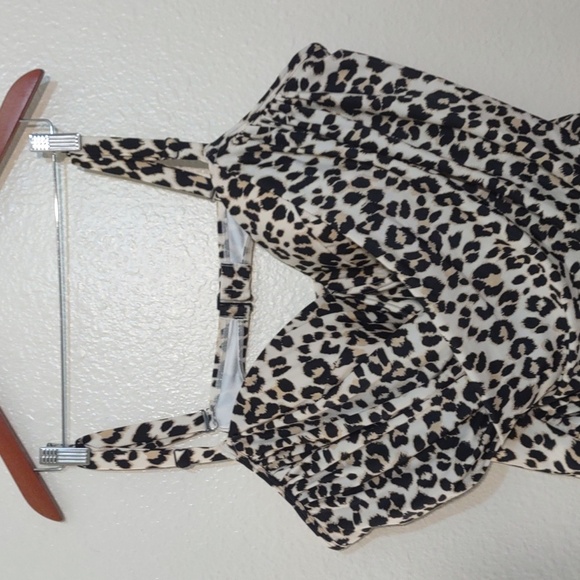 NEW WITHOUT TAGS OLD NAVY LEOPARD ONE PIECE SWIMSUIT 4X PLUS - Picture 2 of 9